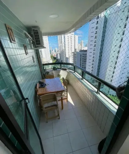 Apartamento á venda 3 Quartos com Suíte e Andar Alto - Localização Privilegiada e Excelent