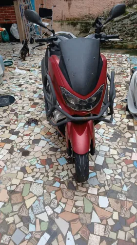 Vende-se nmax 2017, valor 11 mil