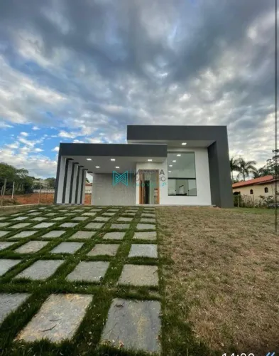 Casa em condomínio à venda, 3 quartos, 1 suíte, Condomínio Estância da Mata - Jaboticatuba