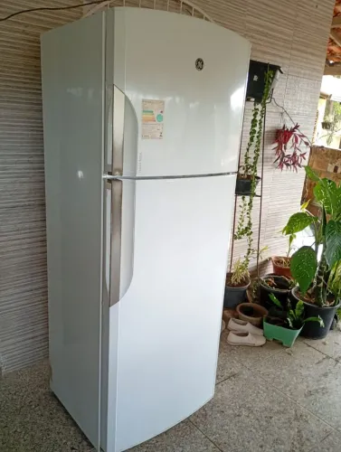 Vendo geladeira duplex GE 446 litros Frosfree