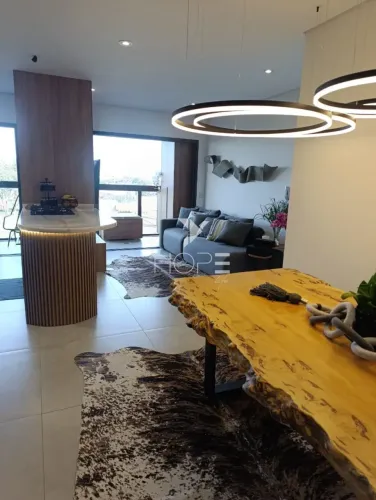 YOU 180  Apartamento Mobiliado à Venda com 85m²  2 Quartos (1 Suíte com Closet)  1 Vaga