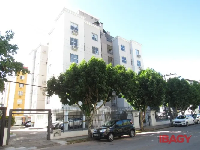 Excelente Apartamento 3 dormitório(s) em Itacorubi - Florianópolis