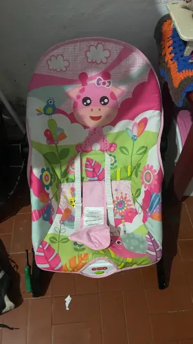 Vendo cadeirinha de balanço 