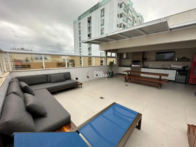 Cobertura Duplex com Lazer privativo na Praia da Costa.