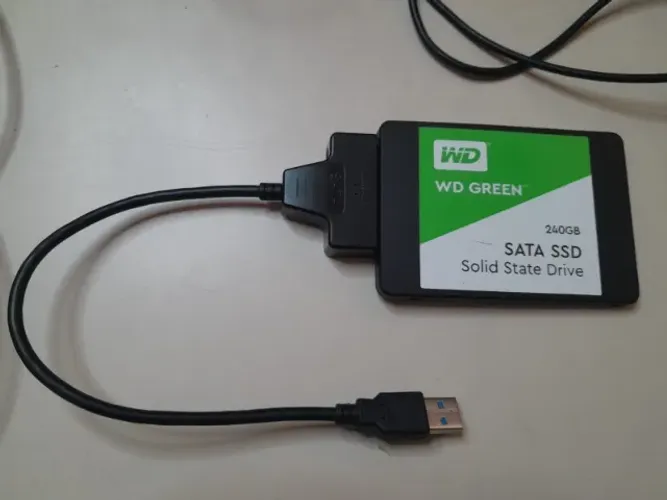 HD SSD SATA com adaptador