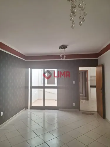 Casa para venda com 212,67 m² e 3 quartos em Vila Pacífico, Bauru - SP