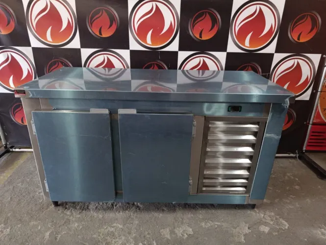 Balcão refrigerado 220 volts 2 portas industrial todo no aço inox novo com garantia