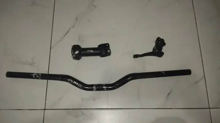 GUIDÃO E MESINHA MAZZA BIKES E PASSADOR SHIMANO