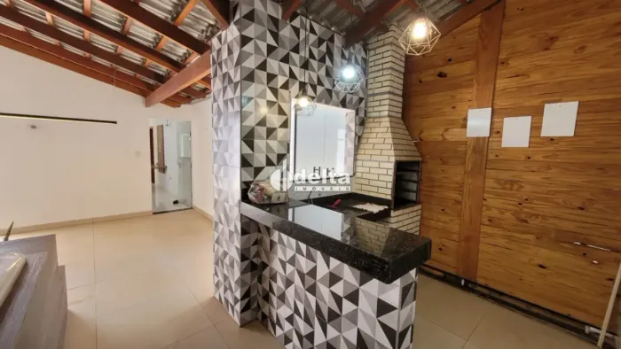 Casa disponível para locação no bairro Jardim Patrícia em Uberlândia MG