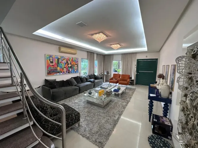 RENAISSANCE, 360M2, 4 SUÍTES, PISCINA, CHURRASQUEIRA, AREA GOUMERT CLIMATIZADA