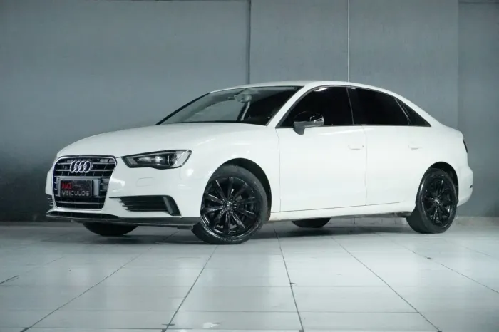 Audi A3 Sedan 1.4/ Attra. 16V TB FSI S-tronic 2015