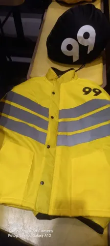 PRA IR EMBORA HOJE!!!Jaqueta da 99 Food impecável nova