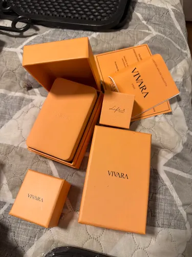 Caixas Vivara