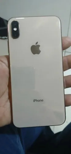 iPhone XS