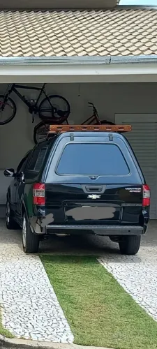 Capota para Montana modelo frente Agile.