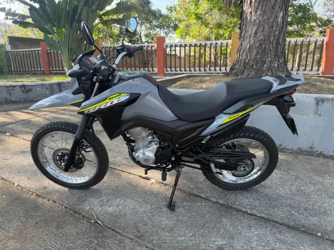 Honda Bros 160cc - Cinza