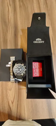 Relógio Orient Solartech Preto/Prata Pulseira Extra Exclusivo.