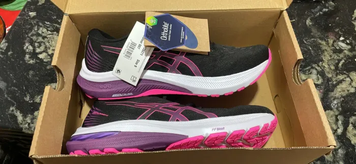 Tênis ? Asics Gt-2000 11 feminino ?Preto /Rosa