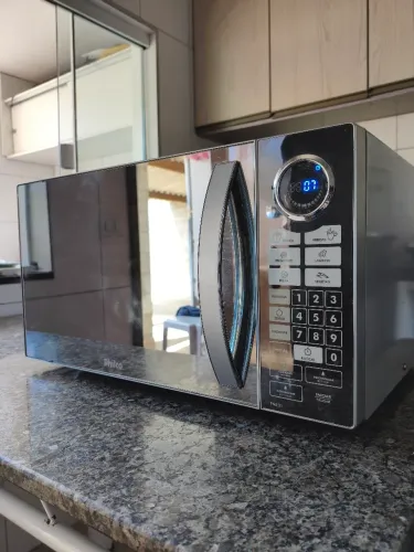 MICRO-ONDAS PHILCO ESPELHADO - 31 LITROS