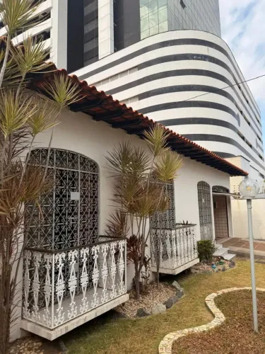 locação casa para clínica, escritório no calhau