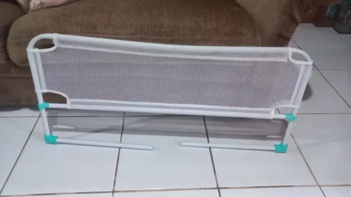 Grade de Proteção Cama Infantil