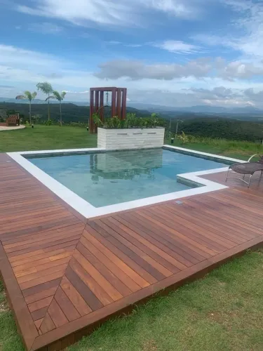 Borda de Piscina Atermica Antiderrapante