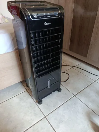Vendo Climatizador Midea 4L