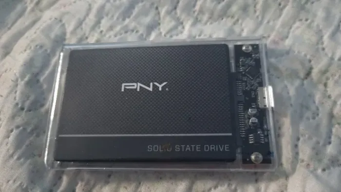 PNY SSD SATA 240 GB DE Armazenamento Original (pra vender logo, aceito proposta)