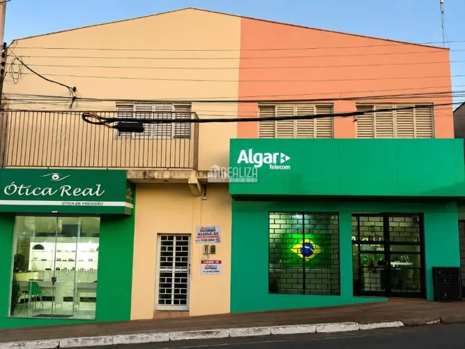 Apartamento com 2 Quarto(s) e 1 banheiro(s) para Alugar, 10 m² por R$ 1000 / Mês