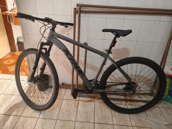 Bicicleta ARO 29 (COM NOTA FISCAL) pra ir embora