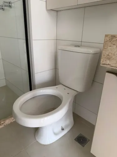 VASO SANITÁRIO COM CAIXA ACOPLADA DA DECA
