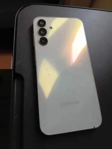 Samsung Galaxy/ Tela trincada