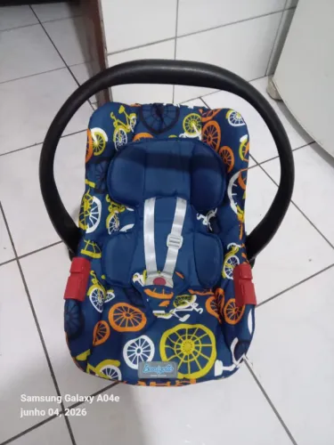 Bebê conforto Burigotto semi Novo