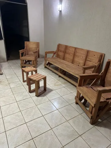 Vendo conjunto inteligente em madeira completo e prático no setor Santa Genoveva