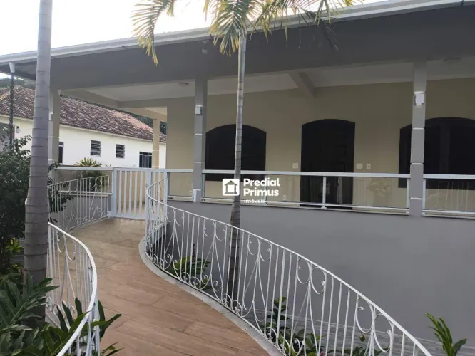 Casa com 3 dormitórios à venda, 400 m² por R$ 2.600.000,00 - Centro - Sumidouro/RJ