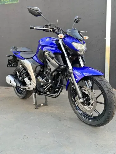 fz25 250 2020 ( financio e parcelo no boleto )