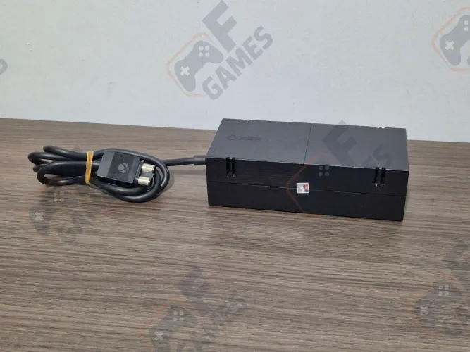 Fonte Xbox One FAT Original Seminovo | Aceito Cartão!!!