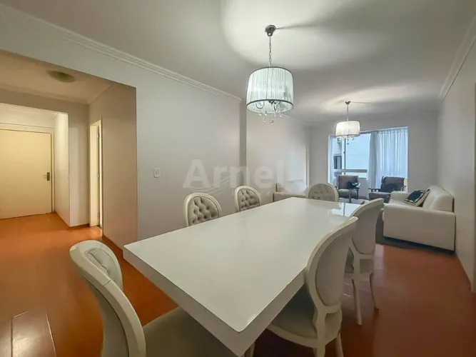 Apto 03 dorm - centro