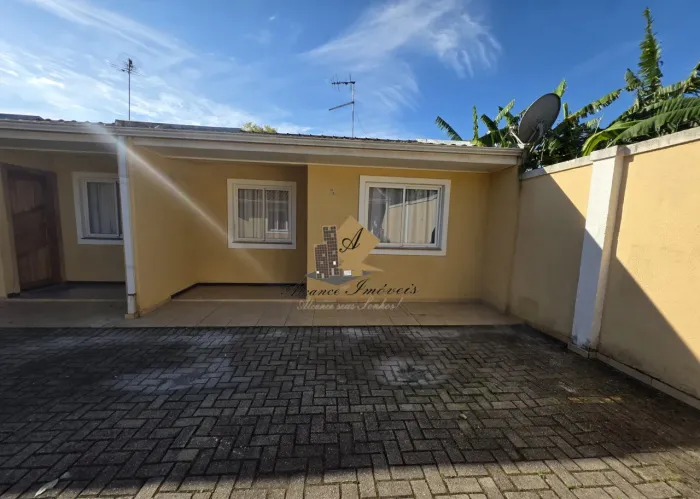 Casa em Condomínio para Locação em Curitiba, Cajuru, 2 dormitórios, 1 banheiro, 1 vaga