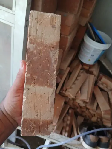 Tijolinhos maciço super resistente vendo