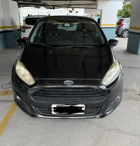 Ford Fiesta 1.6 16V Flex Aut. 5P 2015