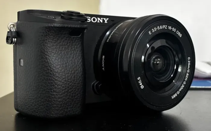 Sony A6400 Câmera Preta Com 16-50mm