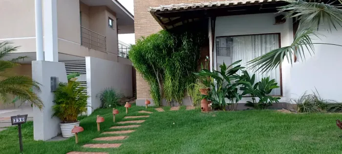 Linda casa no Bosque das Palmeiras! Tem 385 metros quadrados com 5 quartos