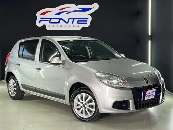 Renault Sandero Expression Hi-flex 1.6 8V 5P 2012