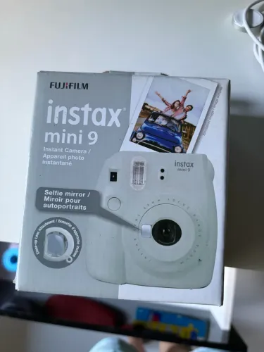 Câmera Instax Mini 9 Fujifilm Branca - Nova Lacrada Na Caixa