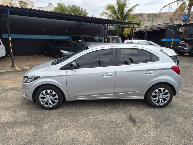 Chevrolet Joy Hatch 1.0 8V Black Edition Flex MEC 2021
