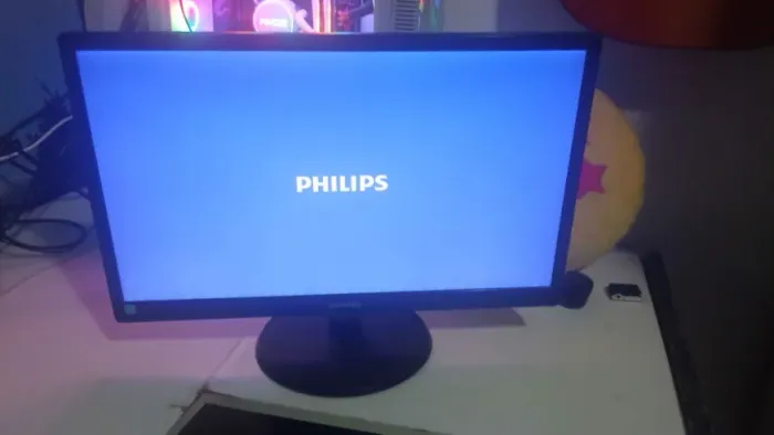 Monitor Philips LED IPS 21,5" Full HD Widescreen HDMI - 223V5LHSB2/57