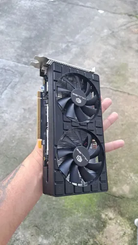 RX 580 8G MLLSE MODELO TECLADO