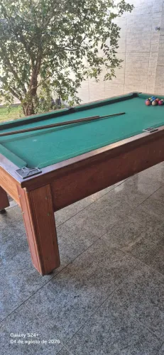 Sinuca muito nova