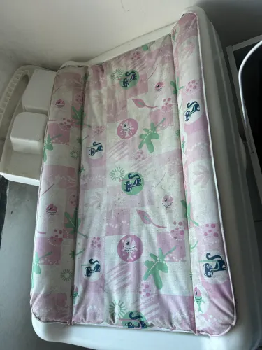 Banheira infantil com suporte burigotto menina